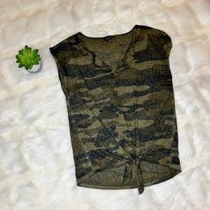 Lucky Brand | Women’s V-Neck Camo Print Relaxed Tee Medium